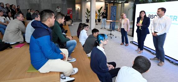 Más de 200 jóvenes inscritos para participar en el programa noticias/imagen-asociada/2024/10/aspirantes_formacion_ascender_cie_5.jpg