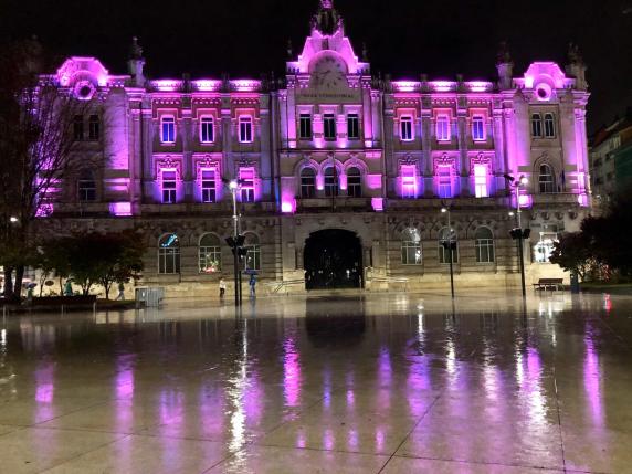 Santander se suma al Día contra el cáncer de mama noticias/imagen-asociada/2024/10/ayuntamiento_fachada_rosa_dia_contra_el_cancer_de_mama.jpeg