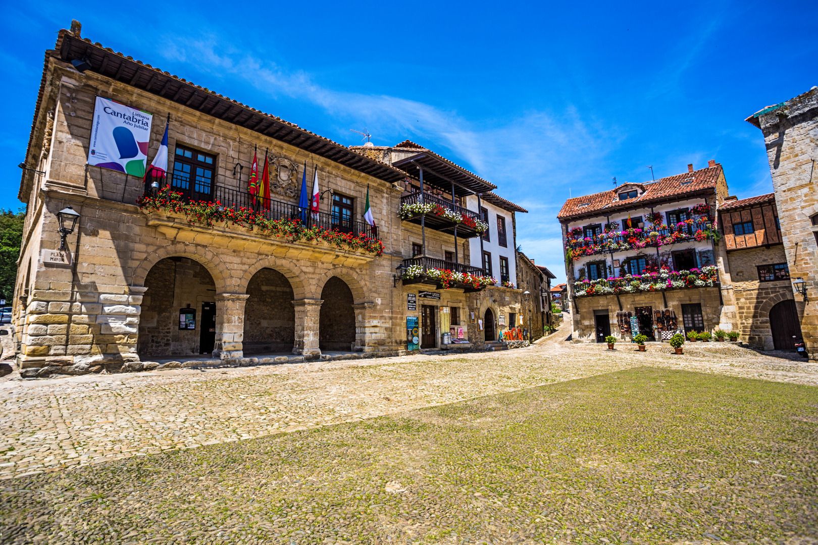 Santillana del Mar celebrará el próximo 5 de diciembre la VI Gala Municipal para homenajear a sus vecinos - Ayuntamiento de Santillana del Mar