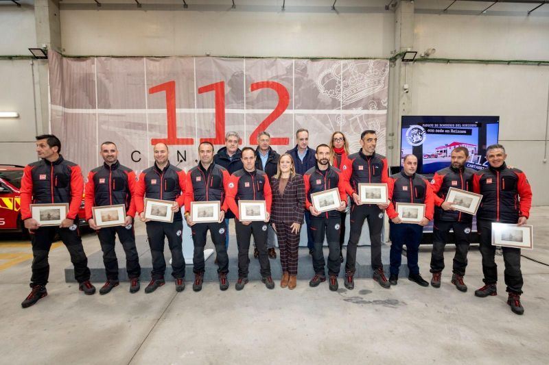 Urrutia pone en valor el trabajo de los bomberos autonómicos Urrutia pone en valor el trabajo de los bomberos autonómicos en el 20 aniversario del parque ubicado en Reinosa