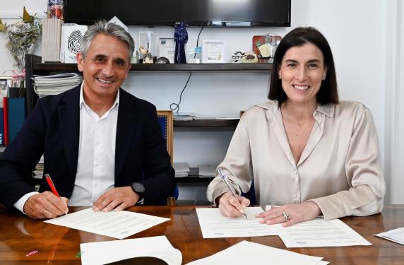 noticias/imagen-asociada/2025/05/convenio_con_camara_de_comercio.jpg