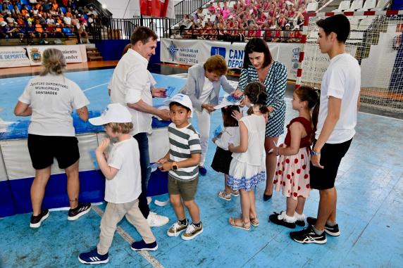 noticias/imagen-asociada/2025/05/clausura_escuelas_deportivas_2025_1.jpg