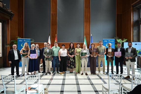 noticias/imagen-asociada/2025/06/entrega_premios_buenas_practicas_biodiversidad_almeria_2025_3.jpg