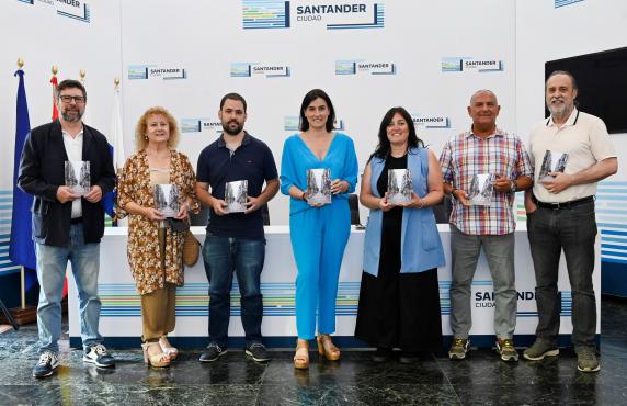 noticias/imagen-asociada/2025/06/libro_gremio_editores_felisa_2025.jpg