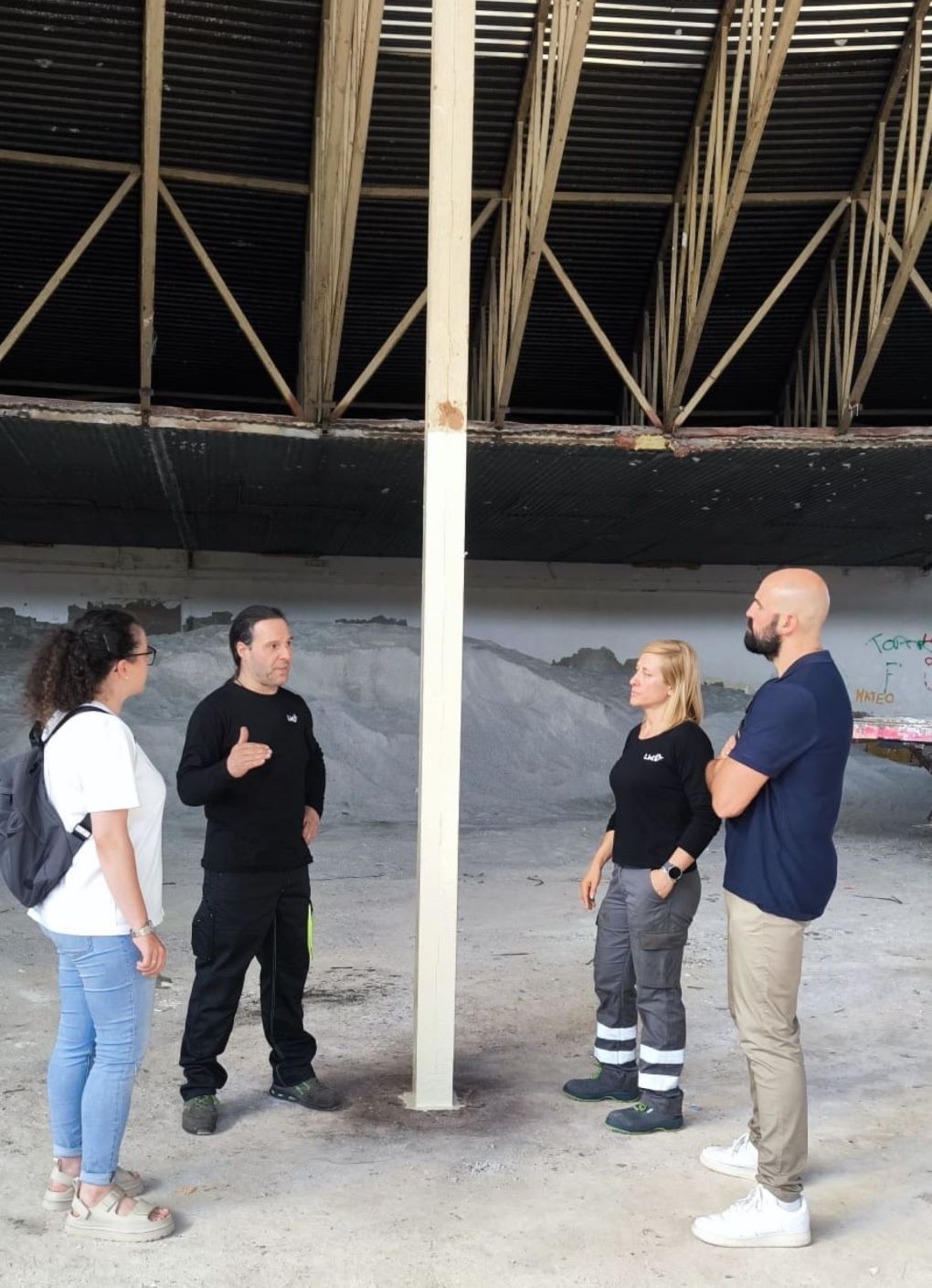 El Ayuntamiento restaura las vigas estructurales del Ferial