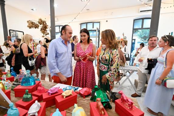noticias/imagen-asociada/2025/08/aniversario_la_central_meninas_felipao.jpeg