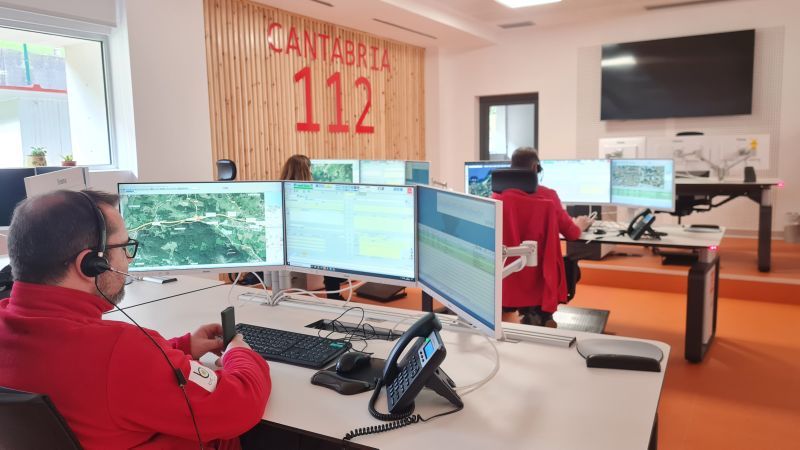 El 112 recibe 300 llamadas y gestiona 136 incidencias provocadas por el fuerte viento