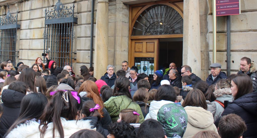 Reinosa alza la voz contra la violencia hacia las mujeres