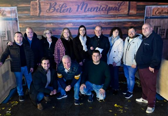 noticias/imagen-asociada/2025/12/inauguracion_belen_atarazanas_2.jpg
