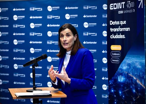 noticias/imagen-asociada/2025/12/presentacion_edint_4.jpeg