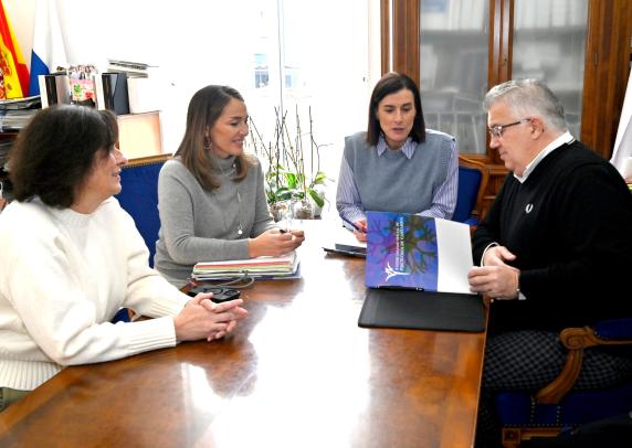 noticias/imagen-asociada/2026/01/reunion_presidente_colegio_psicologia_2.jpg