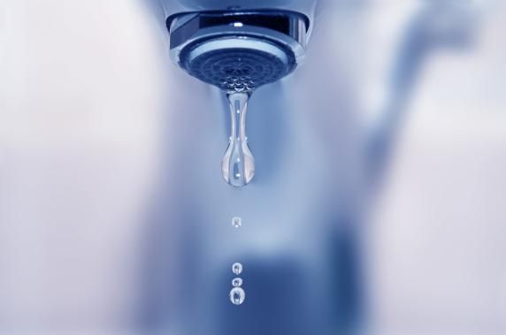 noticias/imagen-asociada/2026/01/agua-potable.jpg