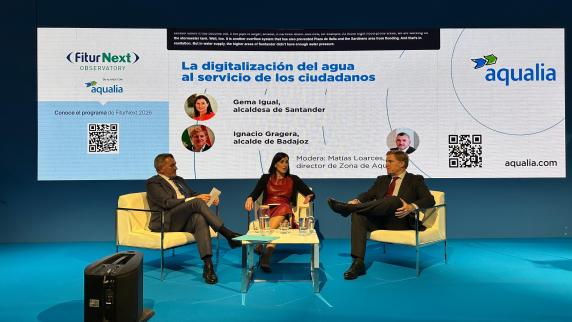 noticias/imagen-asociada/2026/01/fitur_con_aqualia_1.jpg