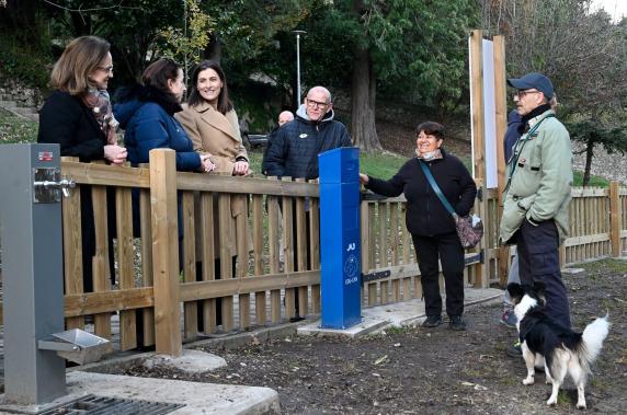 noticias/imagen-asociada/2026/01/visita_area_canina_paseo_altamira.jpg