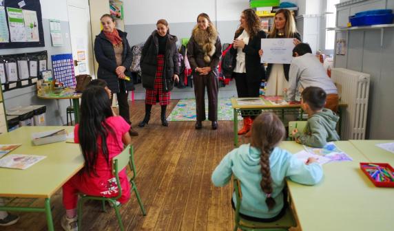 noticias/imagen-asociada/2026/03/visita_colegio_magallanes_campana_igualdad.jpg