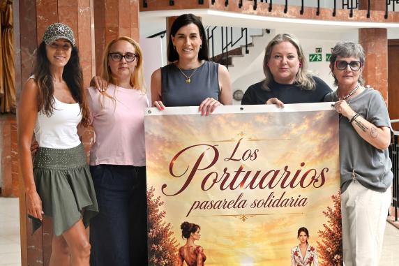 noticias/imagen-asociada/2026/05/pasarela_solidaria_los_portuarios_1.jpg