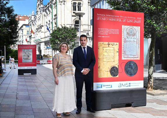 noticias/imagen-asociada/2026/05/totem_archivo_municipal.jpg