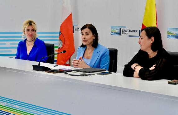 noticias/imagen-asociada/2026/06/ganadora_beca_casa_velazquez_2.jpg