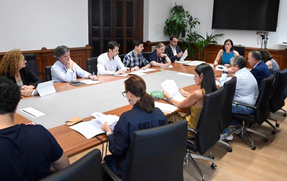 noticias/imagen-asociada/2026/06/comision_economia_22.06.26_1.jpg