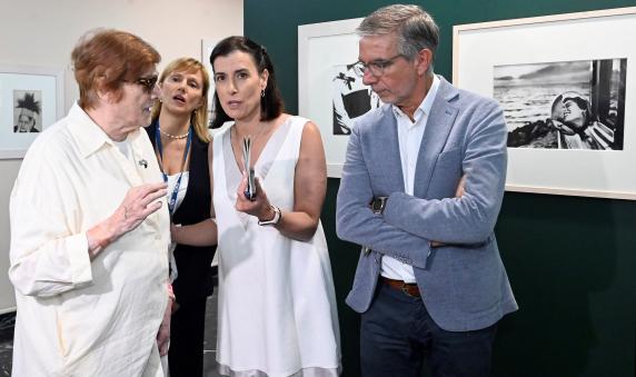 noticias/imagen-asociada/2026/07/presentacion_exposicion_lola_garrido_cdis_3.jpg