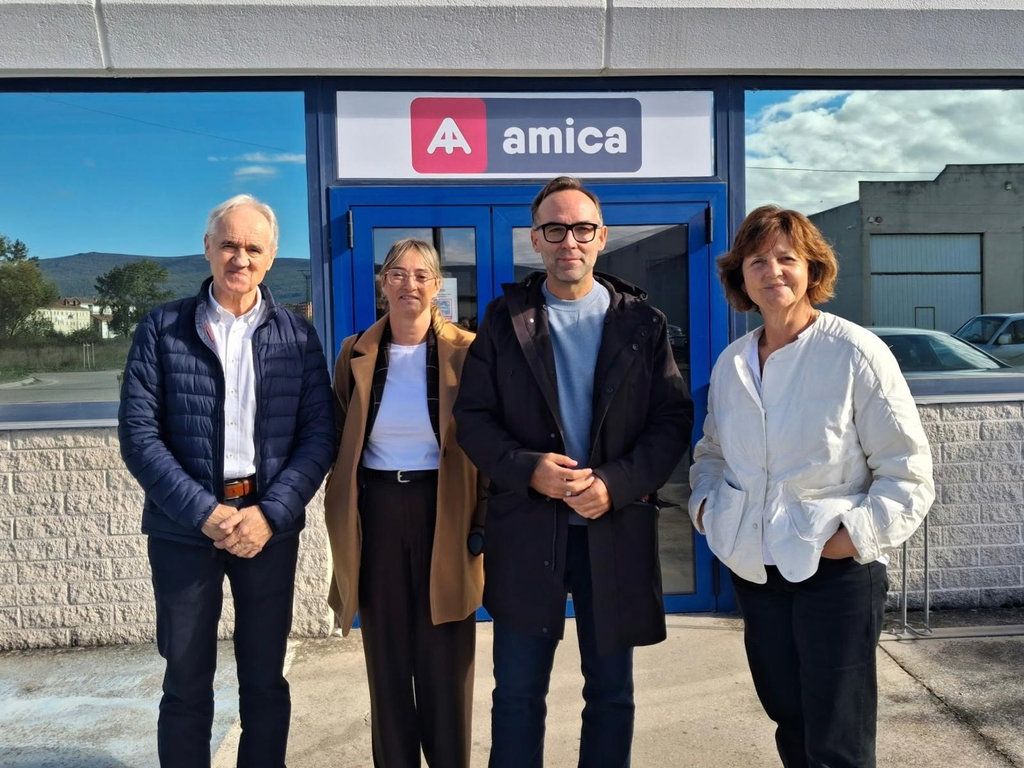 El Ayuntamiento visita las instalaciones de Amica en Reinosa